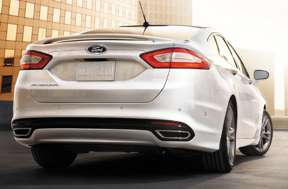 2014 Ford Fusion Trunk Space